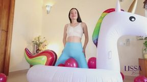 Screw the unicorn, bites, explosions and lots of pee