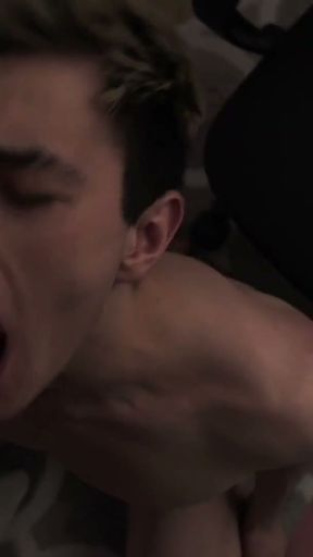 Called a student to visit and sweetly fucked him with a big dick   Clip 2