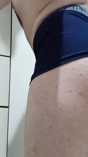 Look Like My Ass Shaking Loves
