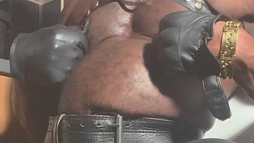 Leather Muscle BBC Cock Titplay