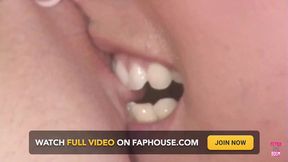 Hot Lesbiennes Sucking & Fingering&#x5F7C;&#x6B64;&#x7684;Vagina&#x548C;&#x809B;&#x95E8;