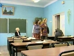 Anyuta Y Ludmilla Profesora Y Estudiante Follan Con Lengua