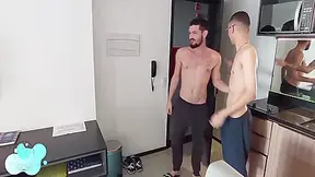 Novinho Sentando Na Piroca Sendo Macetado Pelo Lucao 7 Min