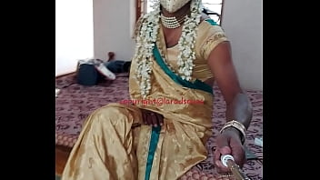 Indian crossdresser model Lara D&#039_Souza saree video 4