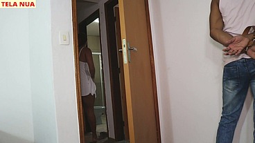 PENSE BEM ANTES DE ENTRAR NO MEU QUARTO POSSO TE CASTIGAR COM UMA SURRA DE BUCETA NO SEU PAU