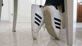 Torn socks in sneakers WMV (1920x1080) FHD