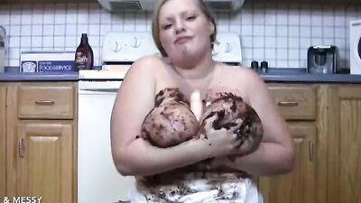 Massive boobs blonde gets her huge tits wet & messy