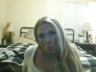 CROSSDRESSING