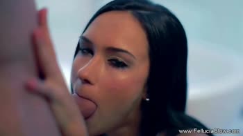 Victoria Sweet's Brunette Seduction: Deep Throating and Cumming Hard
