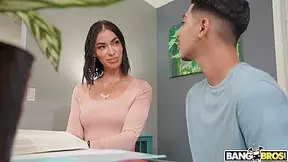 Venus Valencia In Help Me Stepmom