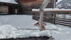 littleangel84 - pipe rapide dans les vestiaire et baise matinale a la montagne