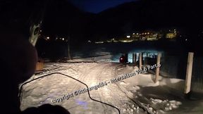 littleangel84 - pipe rapide dans les vestiaire et baise matinale a la montagne