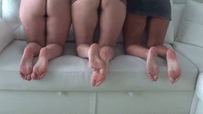 Game 3 pairs of bare feet while we are on our knees aFp