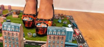 Two Cities, One Goddess Army – A Giantess War Begins - Part 1