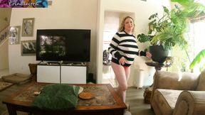 Stepmom is hanging out in her underwear in the living room