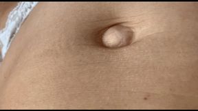 The navel is a very close-up 2