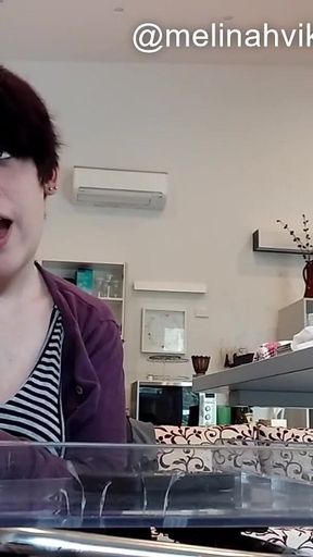 Wanking at Home with Mel