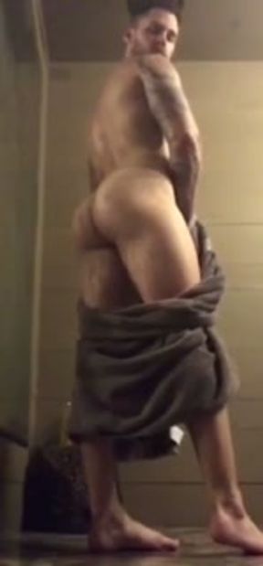 I'd love to fuck Matthew Camp