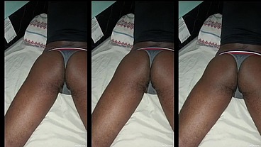 Pretinha Negra com bunda preta peluda