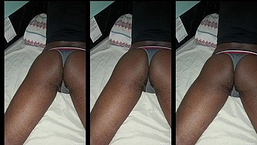 Pretinha Negra com bunda preta peluda
