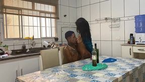 novinha com o novinho entra muito gostoso, geme muito !!!!