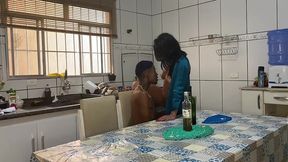 novinha com o novinho entra muito gostoso, geme muito !!!!