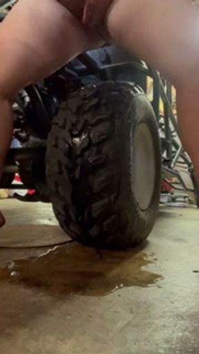 Pissy Emmy- Desperate &amp; Naked Tire Piss