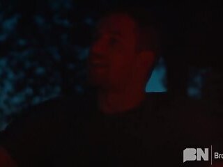 Getting Off Grid Mateo Zagal & Thyle Knoxx
