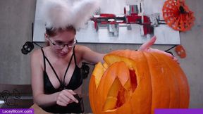 Live Show Pumpkin Carving 2611