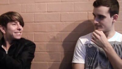 Cute twinks strip naked and blow each other before fucking