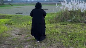 Egypt Muslim Farm Girl with Abaya Try to Find Cucumber in Farmland for Her Pussy