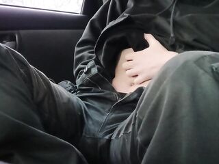 Ftm has loud whimpering climax in parkinglot