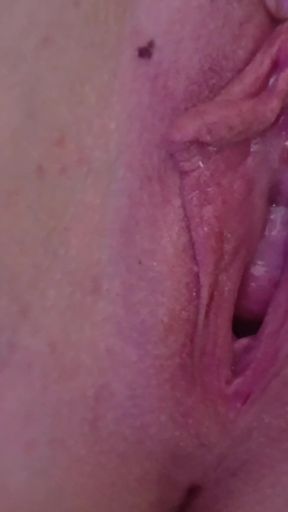 Oviposition Fantasy Egg Laying & Squirting Release (4k Close-up)