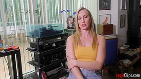 Blonde Beauty Riley Reyes Has A Semen Fetish!