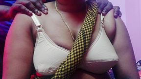 Mohini Bhabhi  with boyfriend caught sex in hotel room