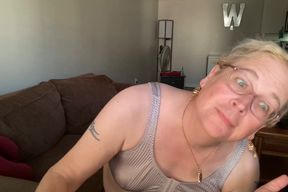 Tiffany trans MILF 54