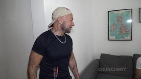 bareback experience from london wuith sexy boys discrets and hot