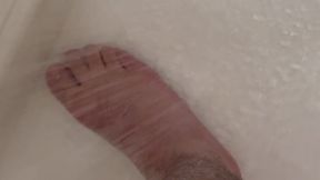 Slow Shower Foot Wash â€“ Soapy & Relaxing