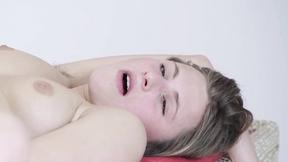 ”Ersties - First Time Sex: Lindsey”