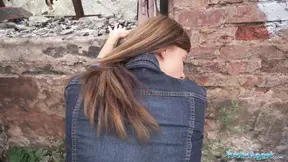 Public Sex Her perfect ass makes him want to fuck her outside in public