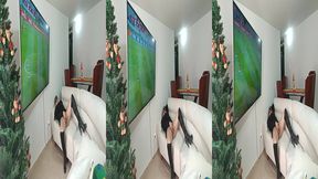 mi primamastra se calienta viendo el partido de espana vs japon le encanta tocarse la concha y el culo 3