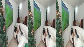 mi primamastra se calienta viendo el partido de espana vs japon le encanta tocarse la concha y el culo 3