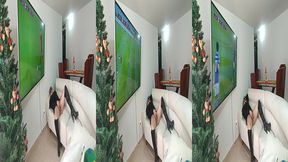 mi primamastra se calienta viendo el partido de espana vs japon le encanta tocarse la concha y el culo 3
