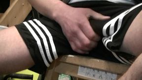j adore sucer des mecs heteros en bukkake avec leur jus