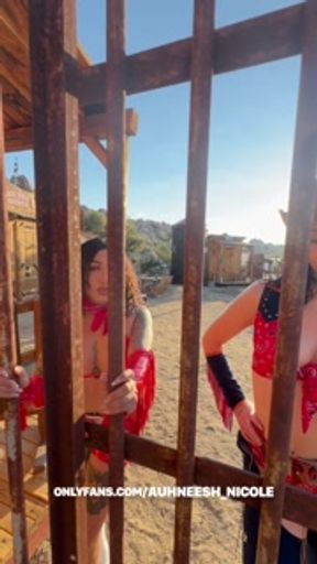 Cowgirls get fucked in the desert