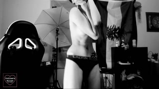 Androgynous (ftm) Cam Model YoshiwaraNiisan Dancing