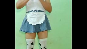 Chica trans con medias de vaca y minifalda Sucubo cow