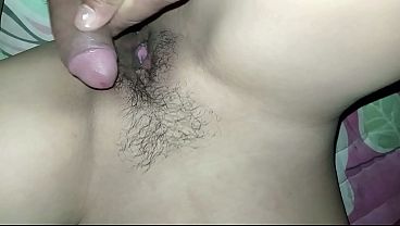 Sexo con una delgada jovencita