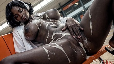 I wanna stranger huge cock right there at the bus stop... Hope fuck me so hard how he cab [Ai]
