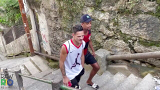 Augusto Phellipe faz um boquete gostoso e depois leva no cu sem camisinha